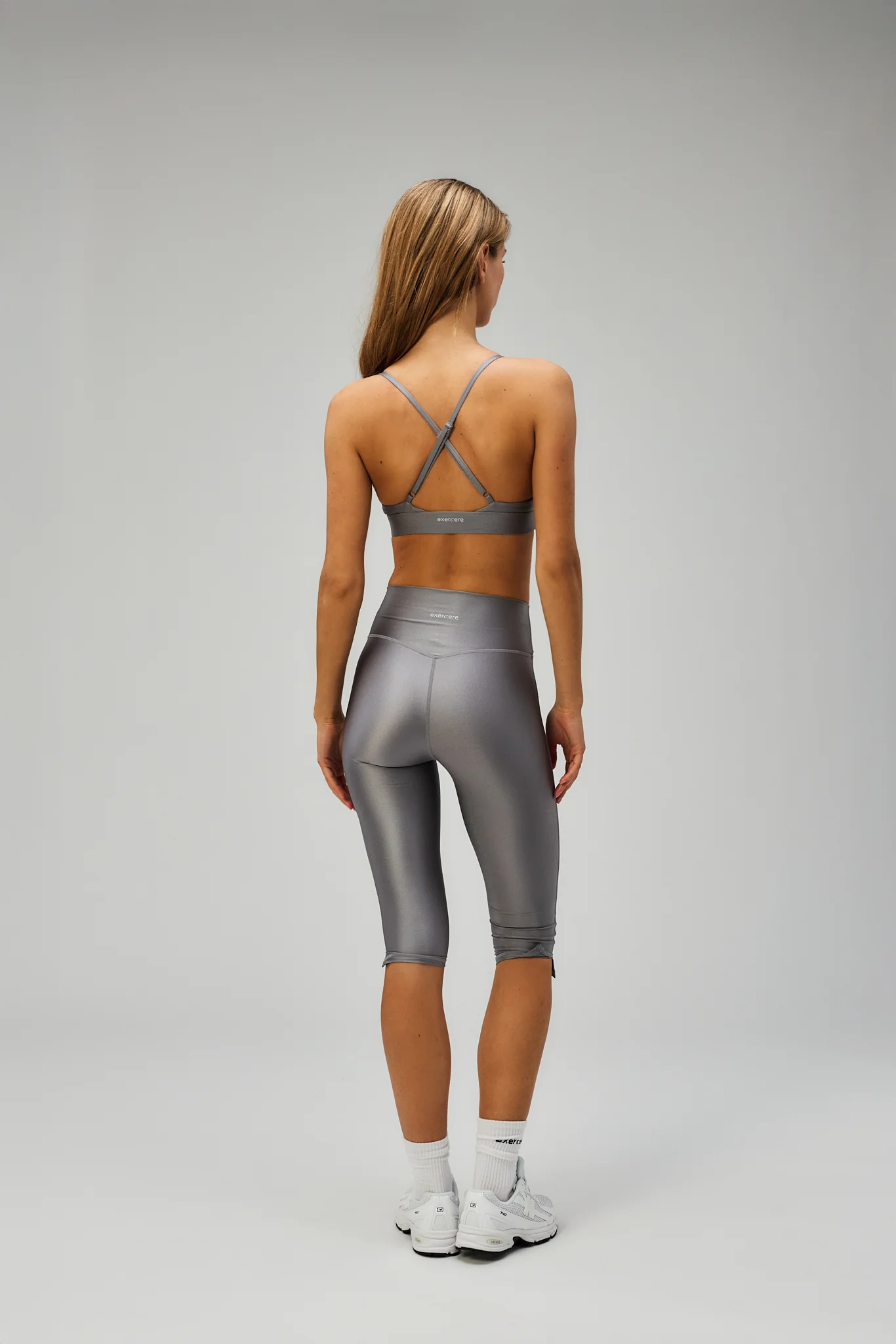 Neaty Capri Tights - Glossy Silver Shadow - Image 3